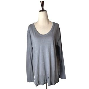 Elliott Lauren Light Gray Long Sleeve Scoop Neck Tee